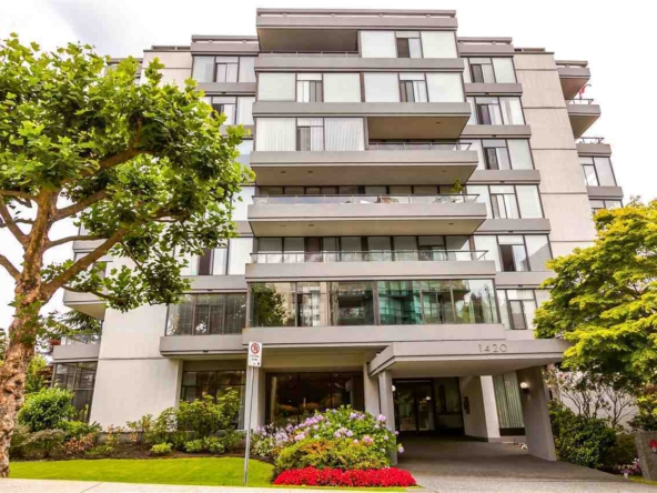 1420 duchess avenue ambleside west vancouver 01