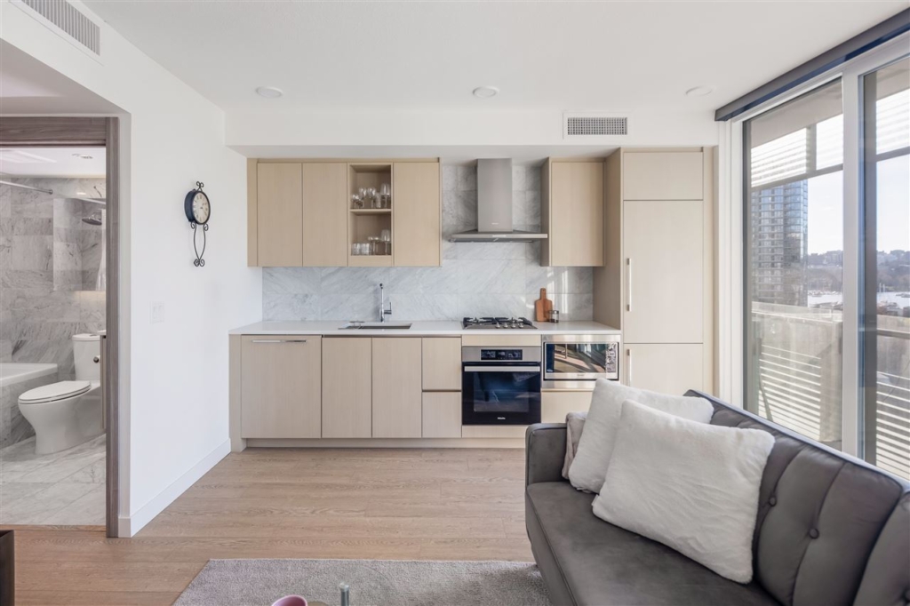 89 nelson street yaletown vancouver west 01